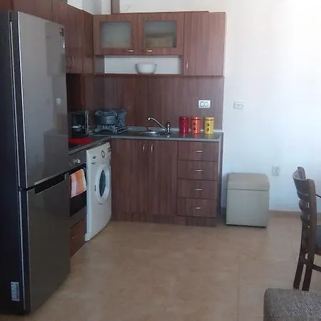 דירה B44 Apollon Complex רבדה