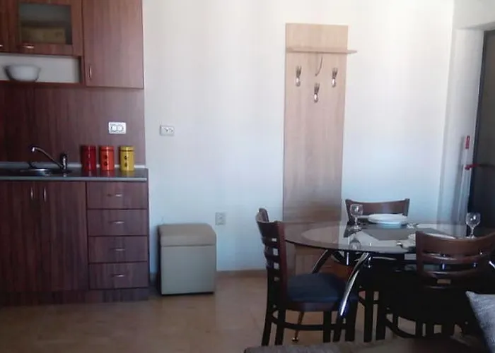 B44 Apollon Complex Ravda