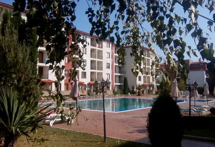 B44 Apollon Complex Apartment *